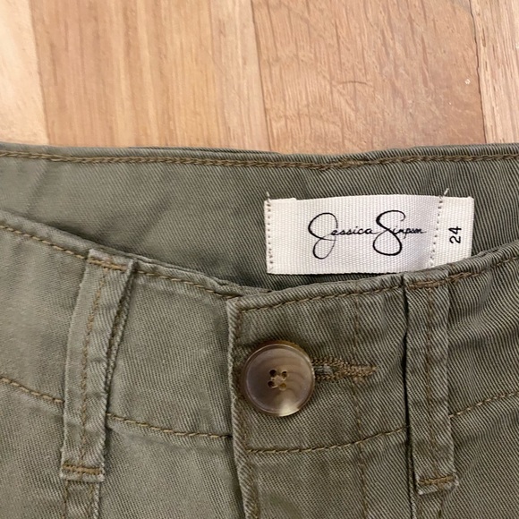 NWOT Jessica Simpson army green jogger pants. Size 24 - Picture 5 of 8